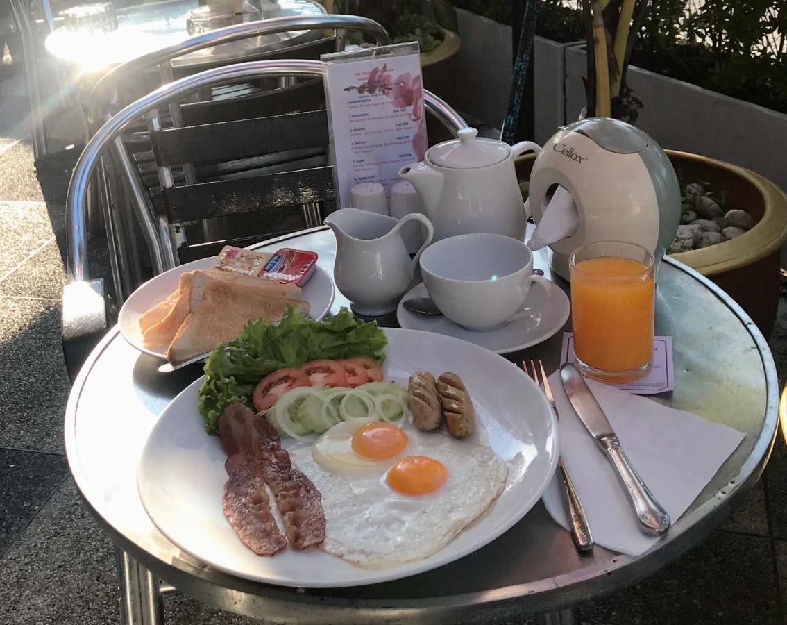 オーキッド ホテル アンド スパ カリム ベイ パトン エクステリア 写真